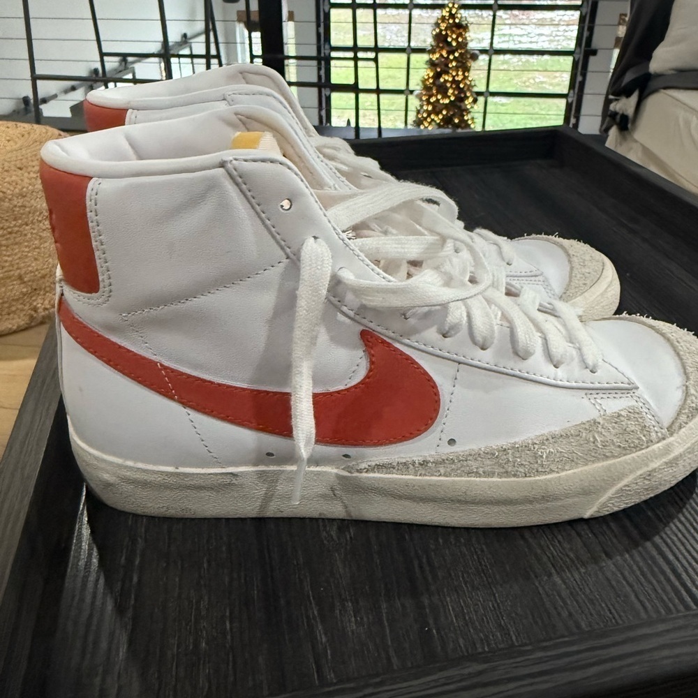 Nike White and Orange Blazers - Picture 2 of 5